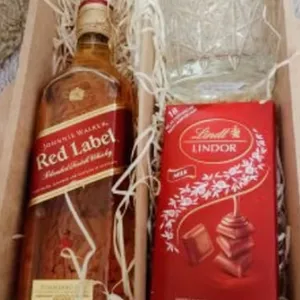 Kit Whisky Com Copo e Chocolate